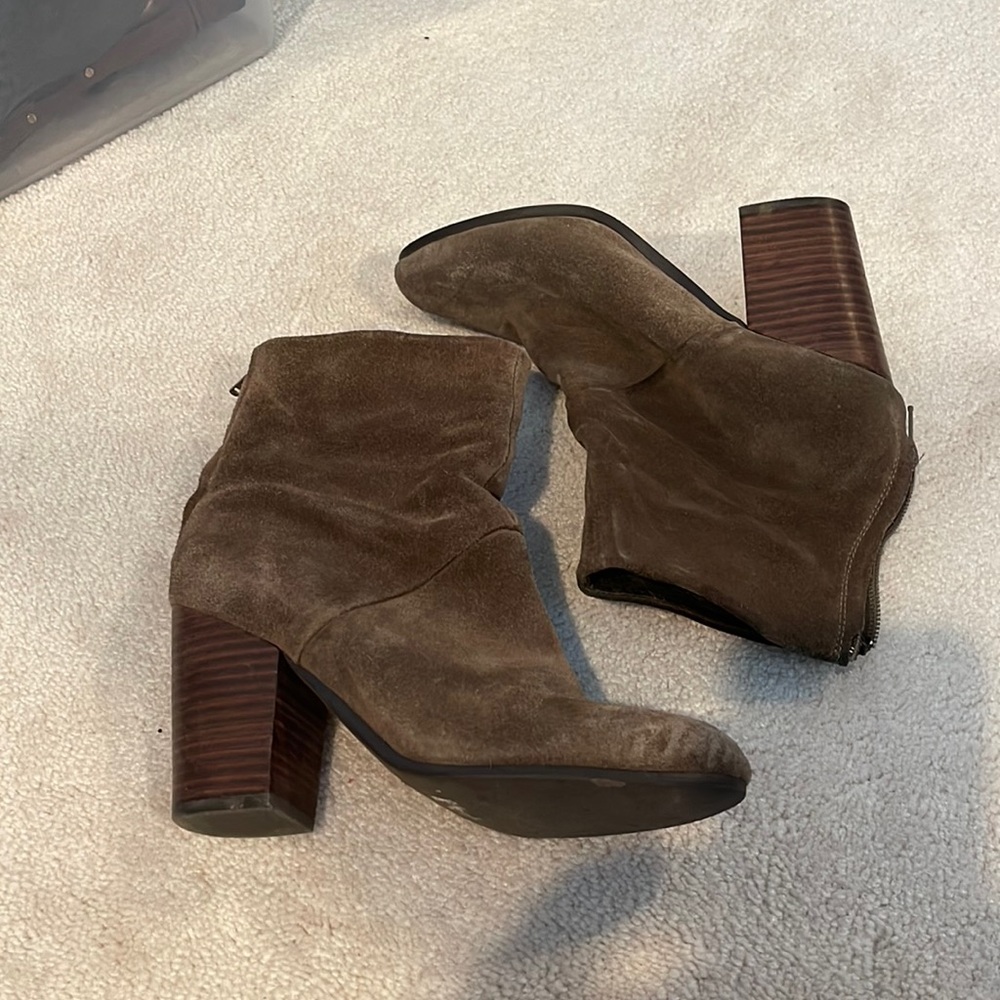 Aldo Booties Taupe Size 37